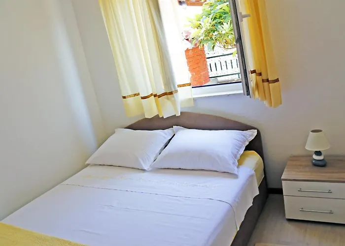 Appartement By The Sea Razanj, - 14712 *